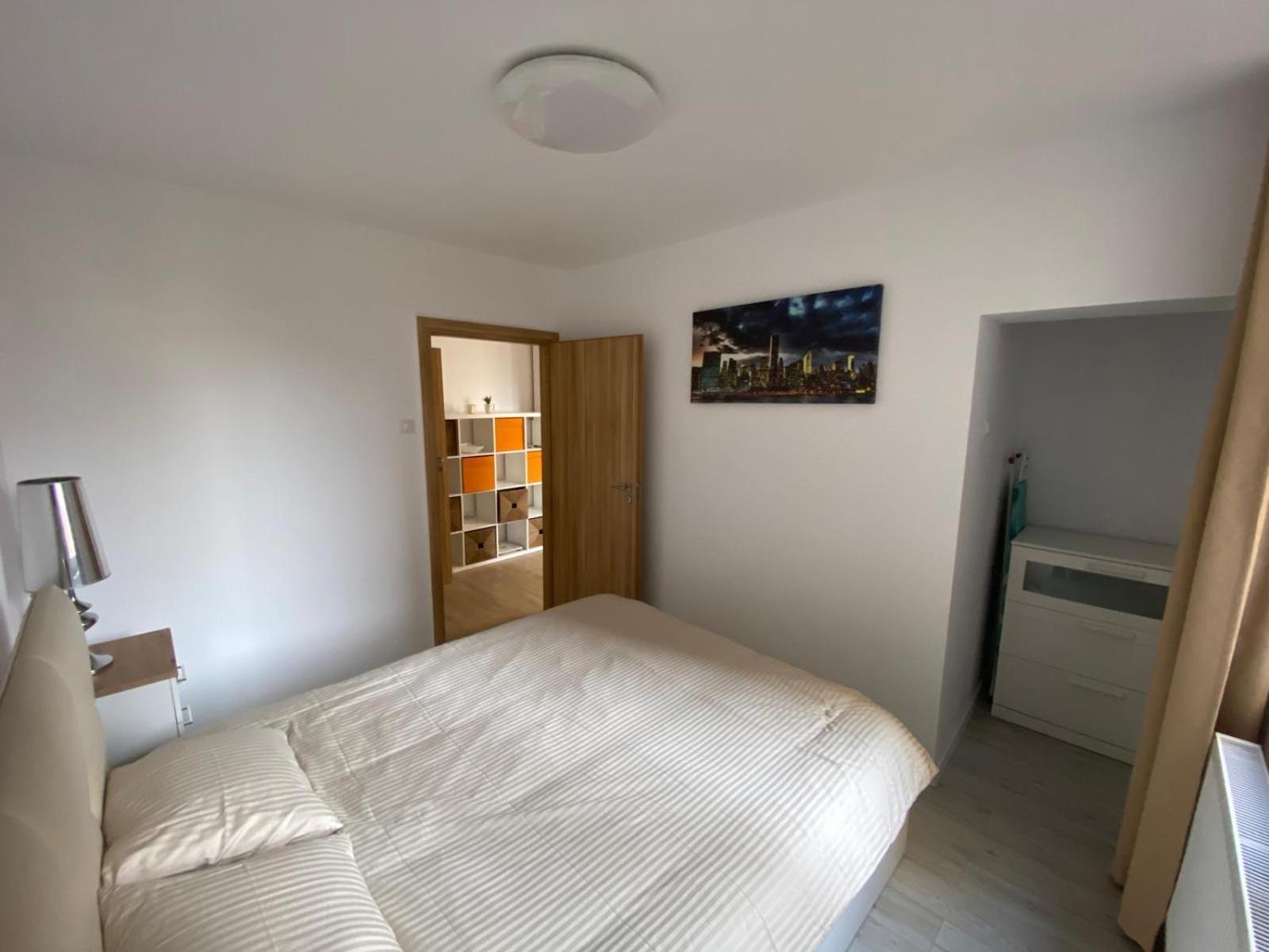 Apartament Apartament Universitate Bukareszt Zewnętrze zdjęcie